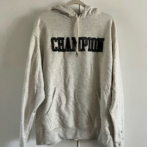 CHAMPION hoodie - light Heather grey and camo lettering